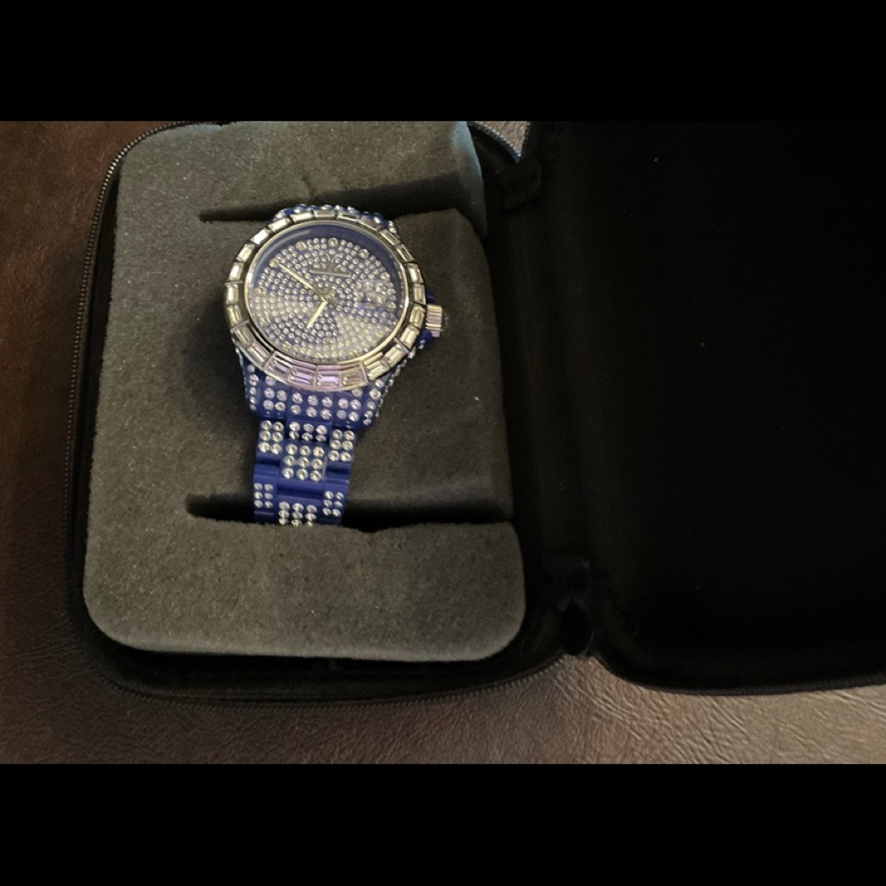 TOYWATCH